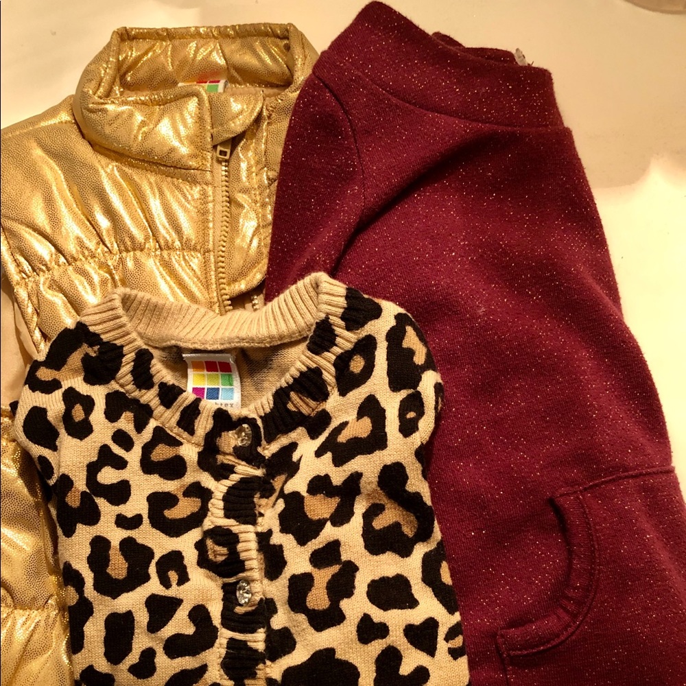 💥💥SOLD IN A BUNDLE    Girl’s Gold Sparkle Bundle